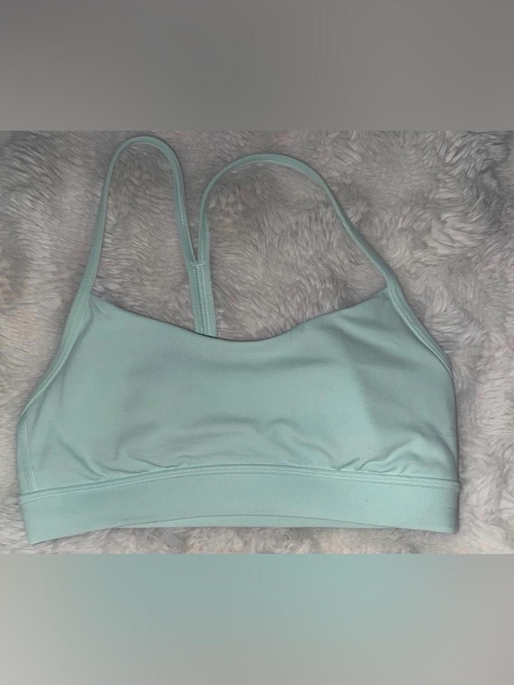 Ideal mint lululemon sports bra